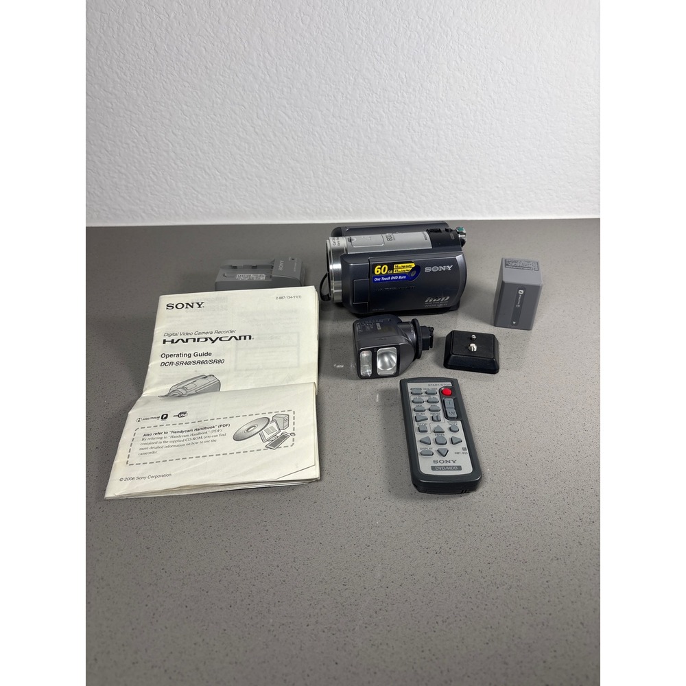 Sony Handycam DCR-SR80 60GB HDD Digital Video Camera 12x Optical Zoom Tested